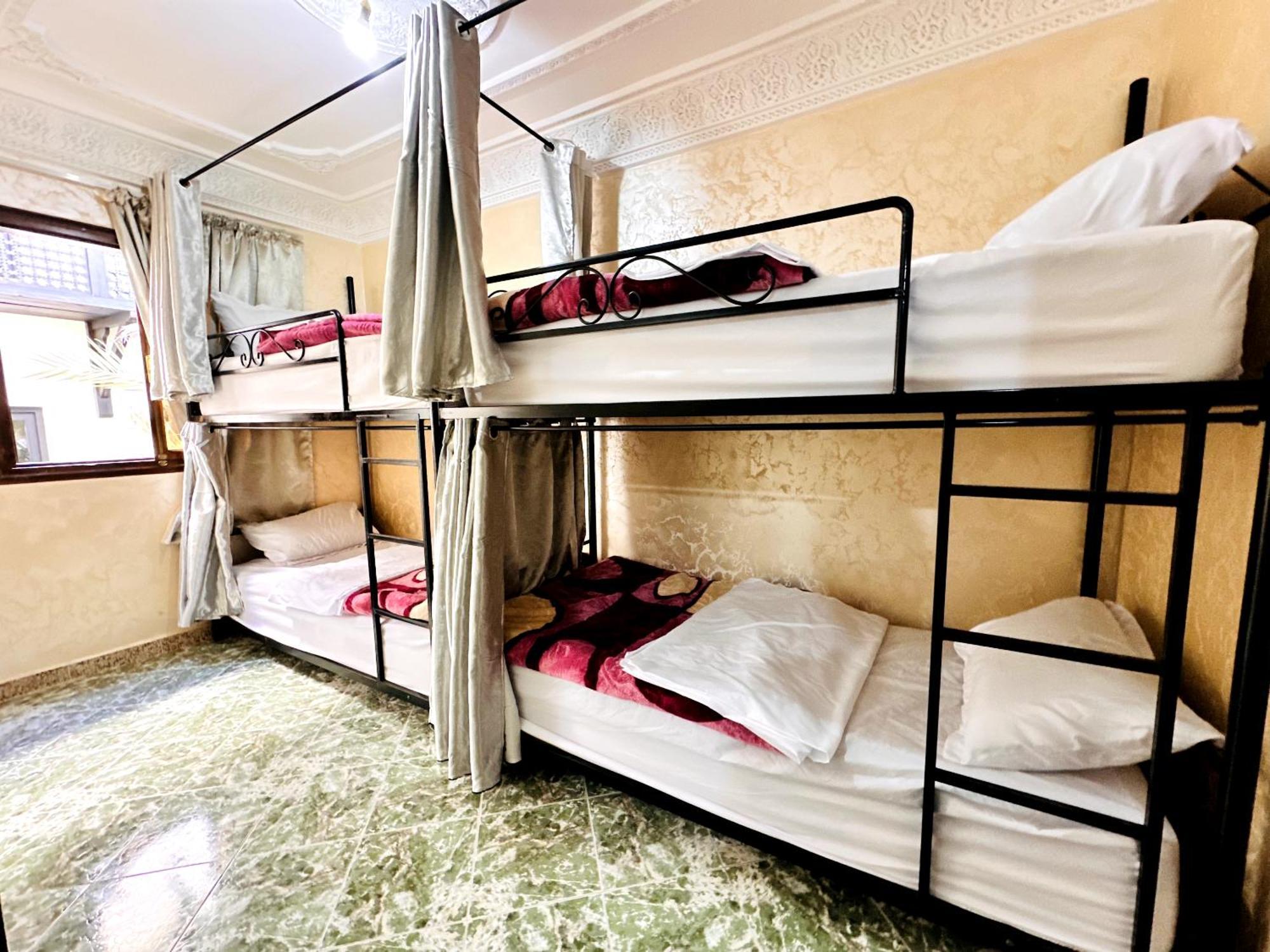Atlas Hostel 타가주트 외부 사진